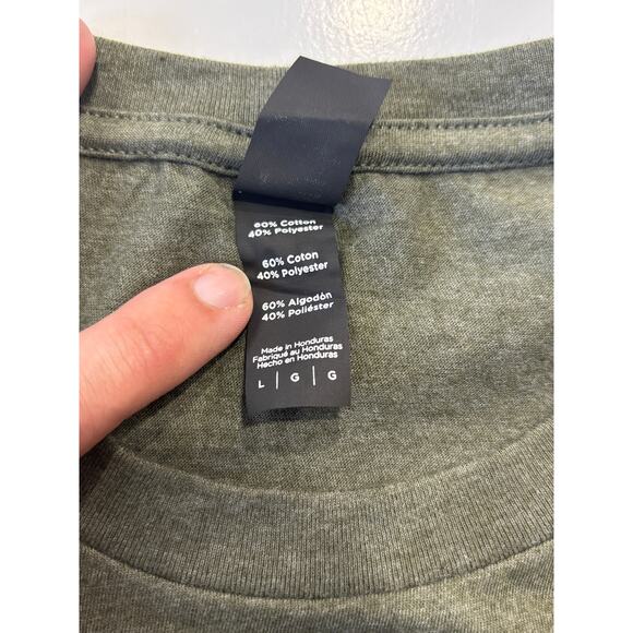 I Gotta Stop Spending Money Like I Sell Dope Tshirt Sarcastic Relatable Tee - Picture 4 of 4